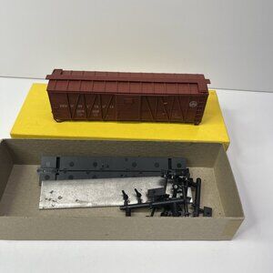 HO Accurail 4402 40' OB Steel Door Box Car Pennsylvania 564287 RTR Unassembled